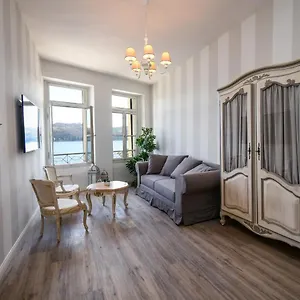 Romantic Benaco Apartment Saló